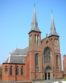 The west front St Chads Cathedral Birmingham.jpg