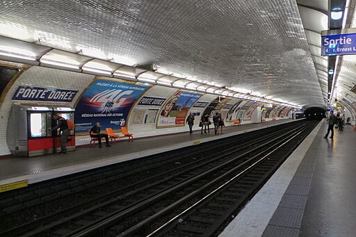 Station mtro Porte-Dore - 20130606 163840