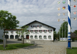 Töging Rathaus (01)