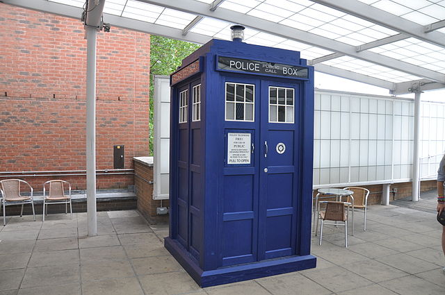 The TARDIS (2010–2017) prop in front of the BBC Television Centre