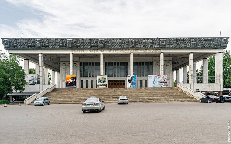 File:Teatrul National de Opera si Balet "Maria Biesu", Chisinau, Moldova Maria Biesu Opera Theatre, Chisinau, Moldova (49512942998).jpg