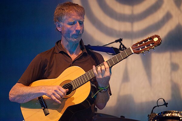 O'Hagan performing with the High Llamas in Spain, 2011