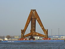 Tripod in Bremerhaven Tripod wind energy Brhv.jpg