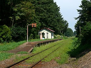 Железнодорожная станция Цугару Бисямон.JPG