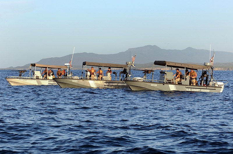 File:USS Iwo Jima Arrives at U.S. Naval Station Guantanamo DVIDS306870.jpg