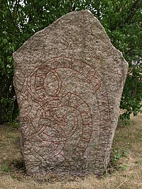 Oplands runeindskrifter 934