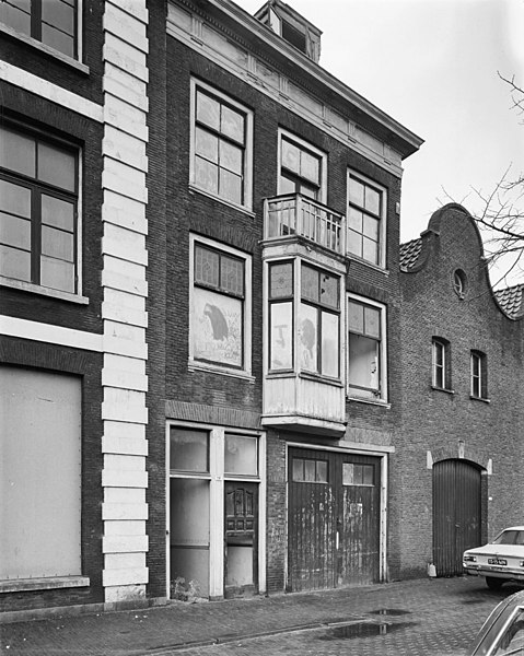 File:Voorgevel - Schiedam - 20196781 - RCE.jpg