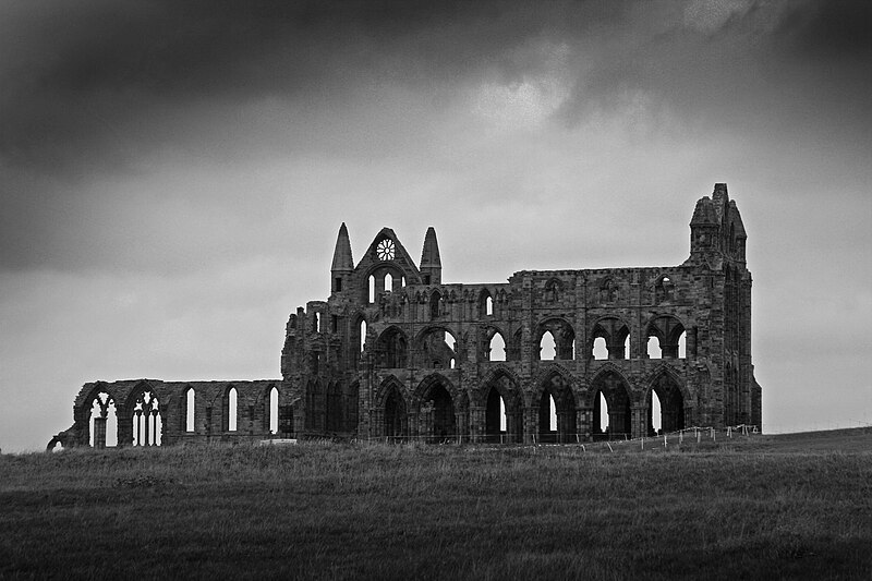 File:WhitbyAbbey.jpg