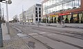 Wiener Platz in Dresden, Fußgängerzone mit Straßenbahn