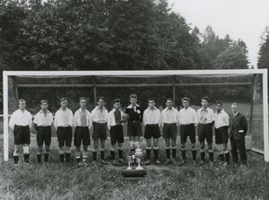 Max Abegglen: Die Vereinskarriere, Der Nationalspieler, Trainer