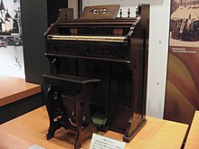Yamaha organ 1890.jpg