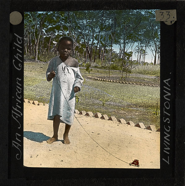 File:"An African Child, Livingstonia", Malawi, ca.1910 (imp-cswc-GB-237-CSWC47-LS4-1-033).jpg