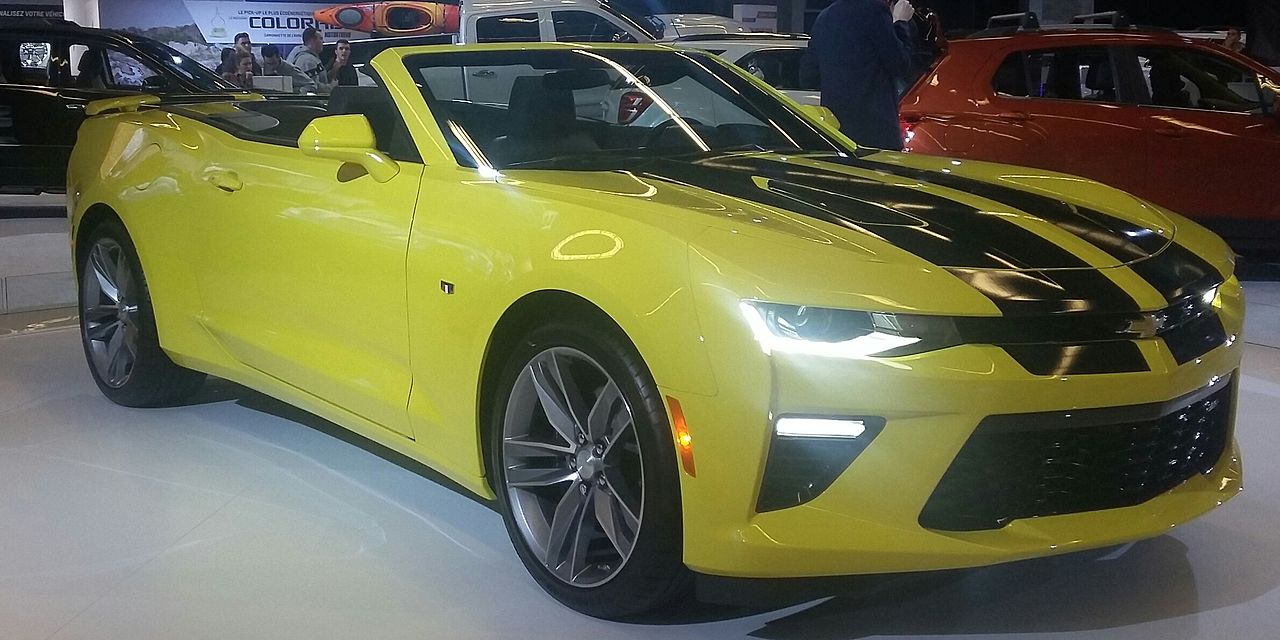 '16 Chevrolet Camaro Convertible (MIAS '16).jpg