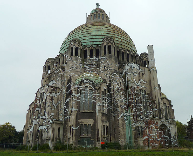 Église du Sacré-Cœur et Notre-Dame-de-Lourdes 2015.JPG