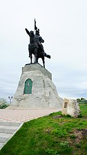 Памятник эмиру Ибрагиму I в Елабужском городище