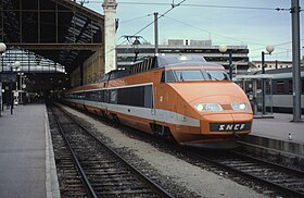 07.04.87 Marseille-St-Charles TGV (6169327127).jpg