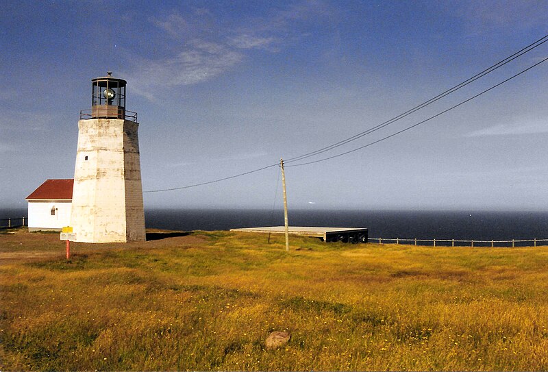 File:1998-08-03 Cape St. Mary's Lighthouse, New Foundland (2).jpg