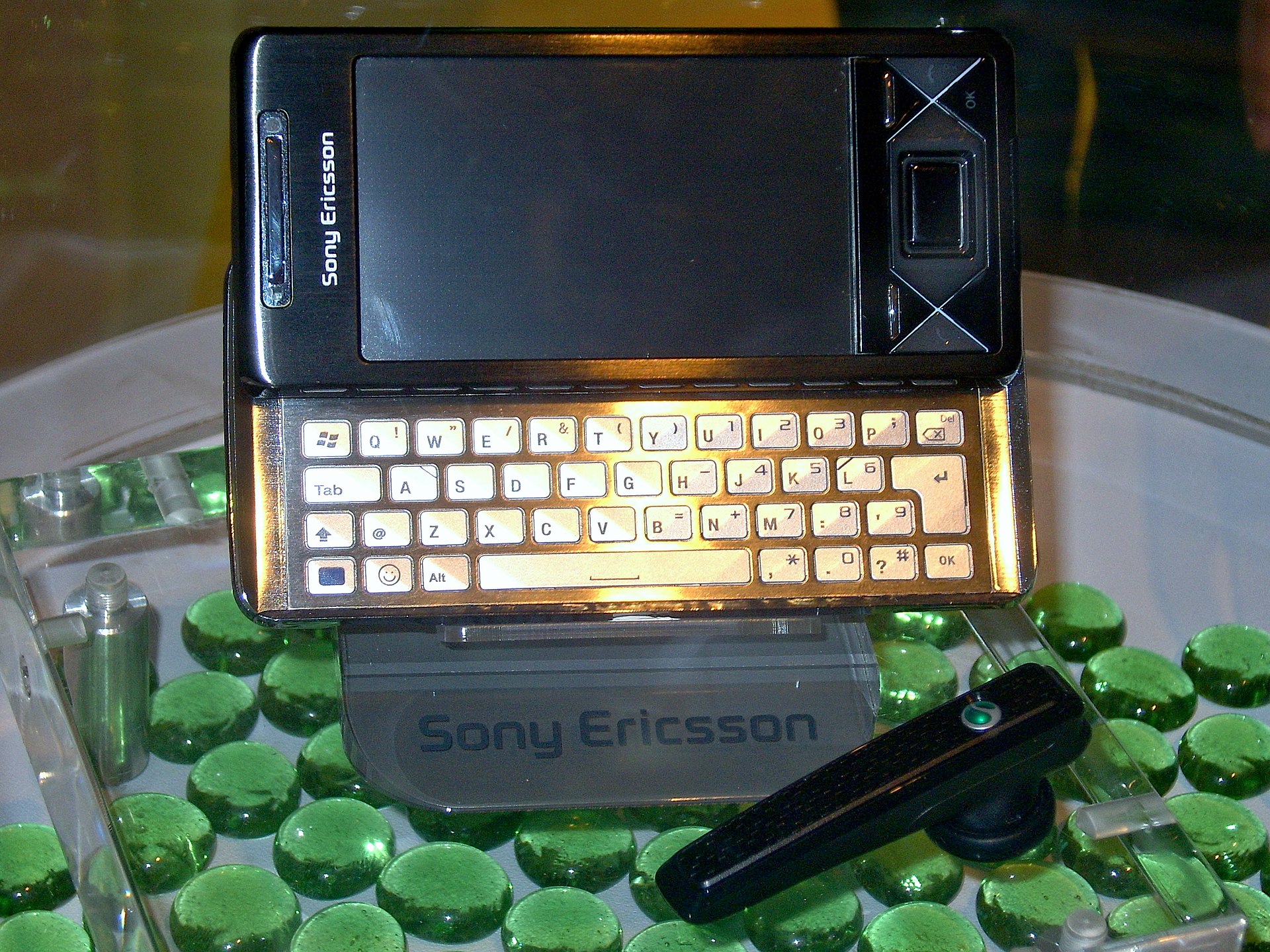 Sony Ericsson Xperia X1 – Wikipédia