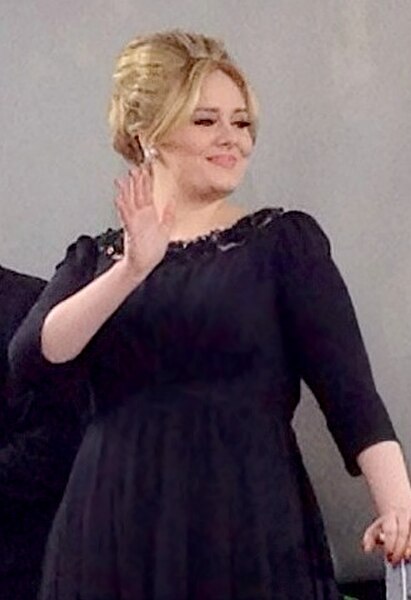 Adele at the 2013 Golden Globe Awards