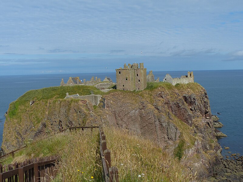 File:2018 07 09 Schottland (77) Dunnottar Castle.jpg