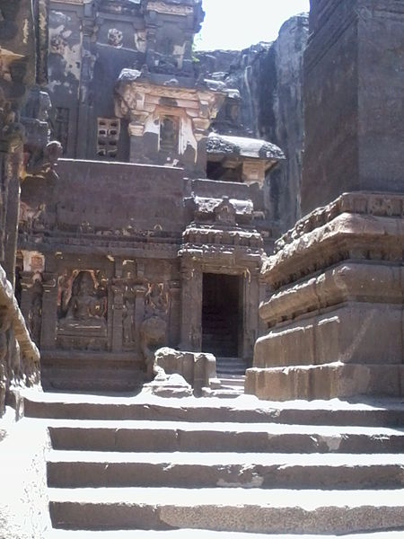 File:Ajanta and ellora caves at aurangabad,maharashtra.jpg