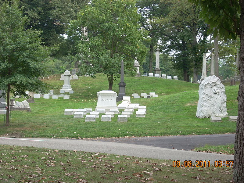 File:Allegheny Cemetery9.JPG