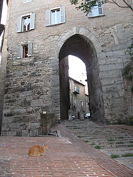 Arco di via Bontempi Perugia.jpg