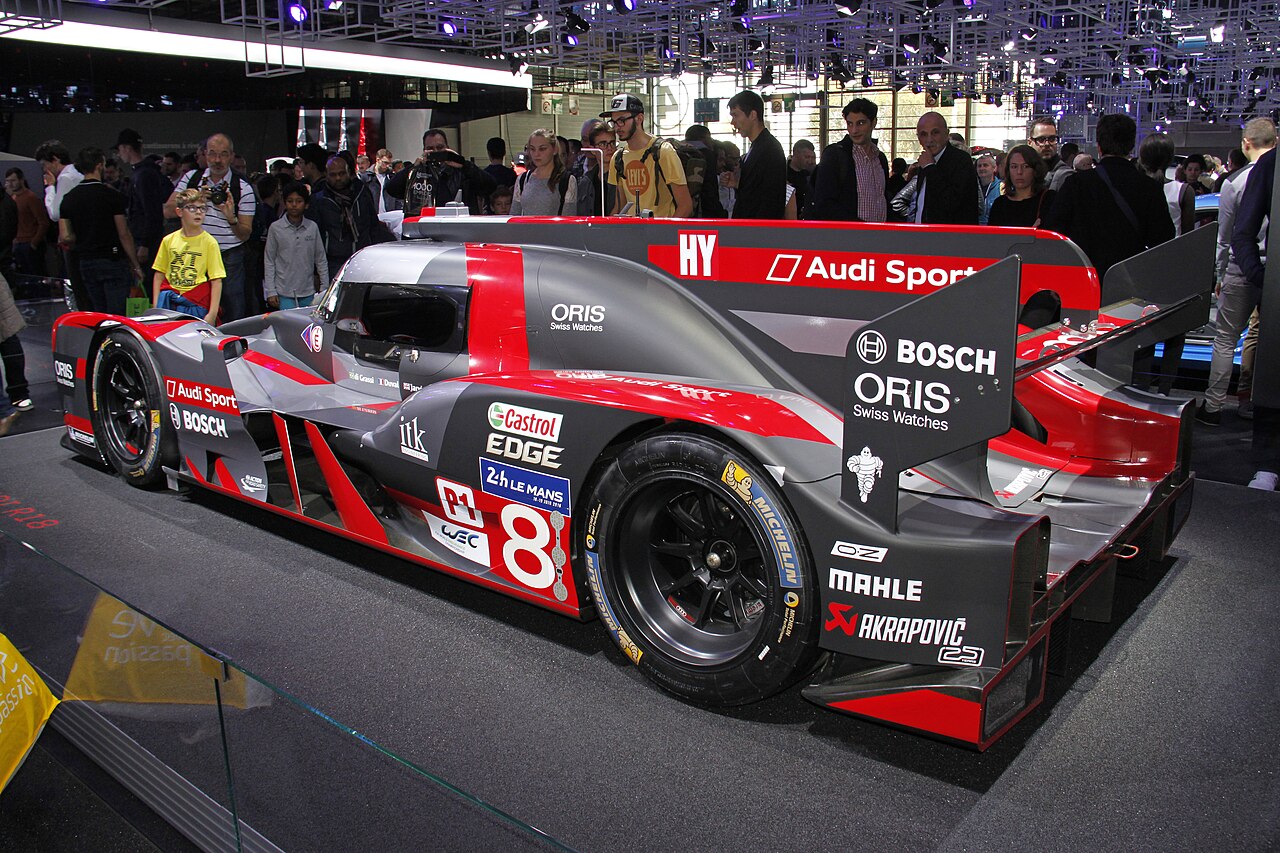 Image of Audi R18 2016 (12)