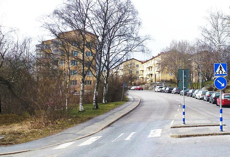 Fil:Bäckvägen 2014.jpg