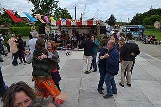 <span class="mw-page-title-main">Balfolk</span> Type of European folk dance event