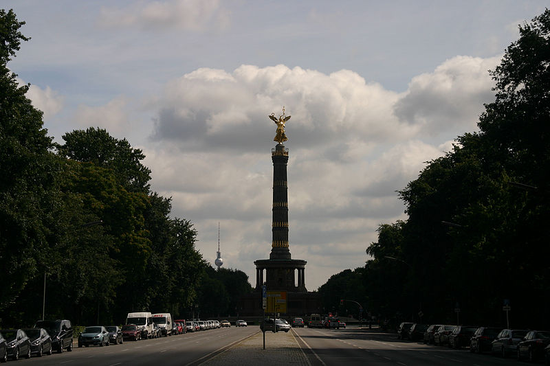 File:Berlin (10544182126).jpg