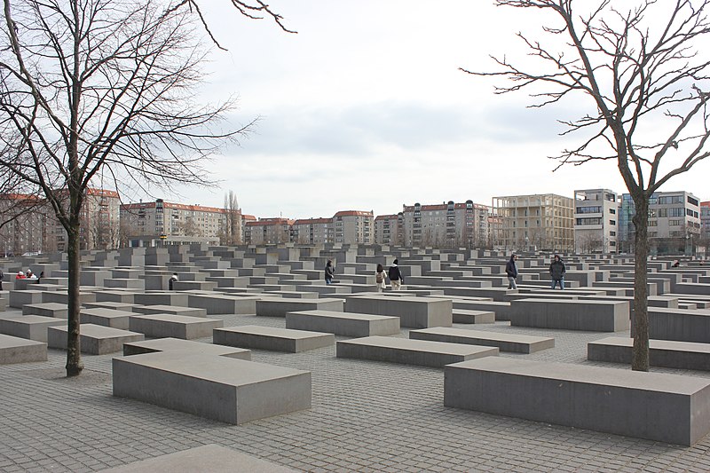 File:Berlin Pomnik Holocaustu 1.jpg