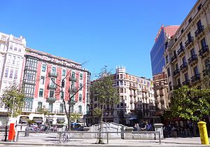 Bilbao - Plaza de Pedro Eguillor 05.jpg