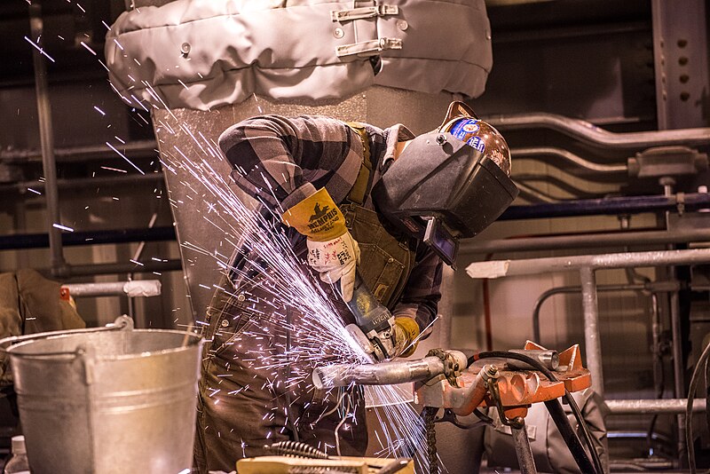 File:Blue Grass Chemical Agent-Destruction Pilot Plant Welders (33835411935).jpg