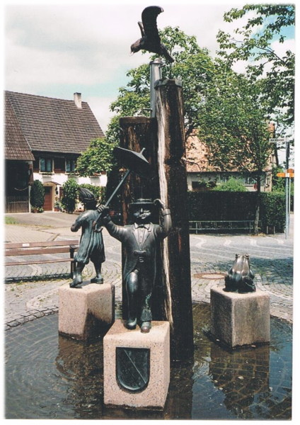 File:Brunnen Dingelsdorf.png