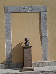 Buste en bronze du Gr.Uff. Dr Modestino Zerella.jpg