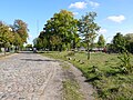 Nonnendamm nach Ost zum Grundstück 11, rechts Ortsteil Charlottenburg