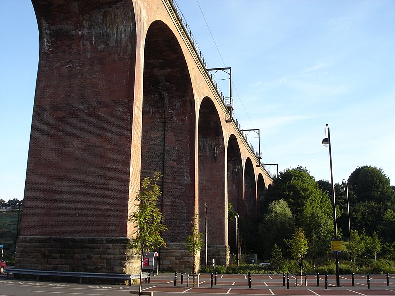 File:Chester Burn viaduct looking north.JPG