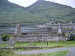 Kintail Alte Pfarrkirche, Friedhof und Macrae War Memorial