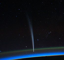 Comet Lovejoy seen from the ISS.jpg