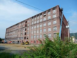 Curtis and Jones Company Shoe Factory, Reading PA 2015 01.JPG