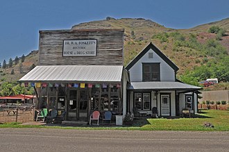 The Dr. Wilson Foskett Home and Drugstore, opened c. 1897 and now a registered National Historic Place in Idaho County, Idaho, shows how pharmaceutical businesses run by a doctor in conjunction with their medical practice, a ubiquitous feature of medicine in 1700s North America, persisted in more rural areas during the 19th century, sometimes even into the 20th century. DR. WILSON FOSKETT HOME AND DRUGSTORE, IDAHO COUNTY.jpg