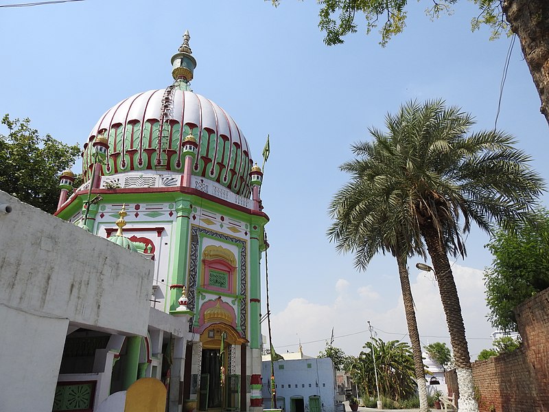 Dargah Baba Shah Musafir