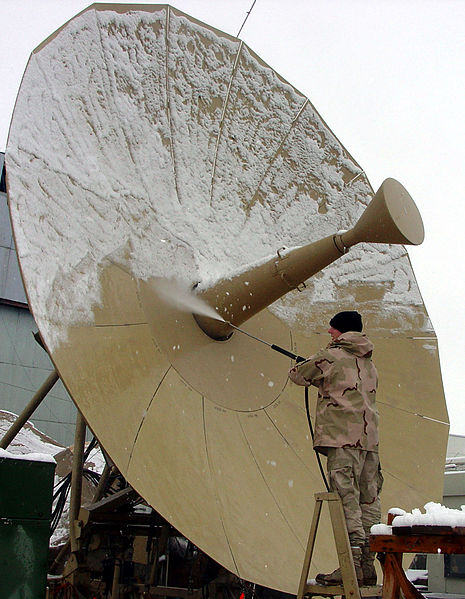 File:Dish washer Bagram Air Base Afghanistan USAF 050204-F-9999H-005.jpg