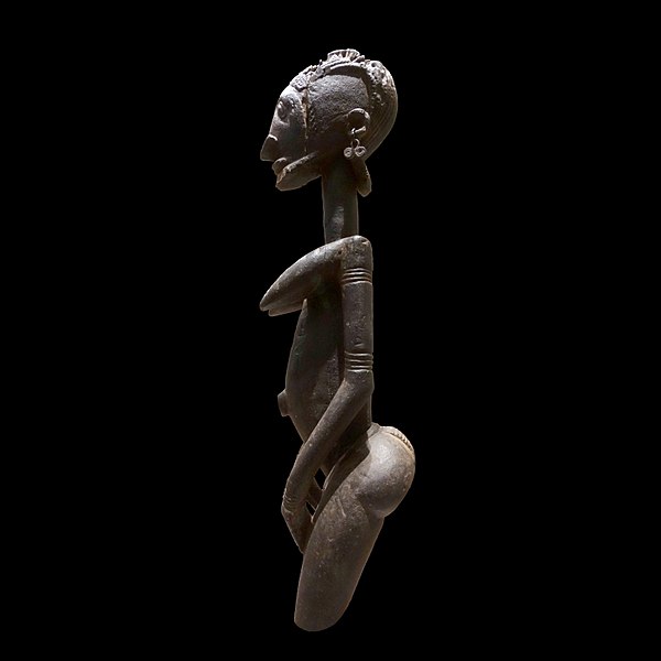 File:Dogon statuette of woman-70.1999.9.2-DSC00267-black.jpg