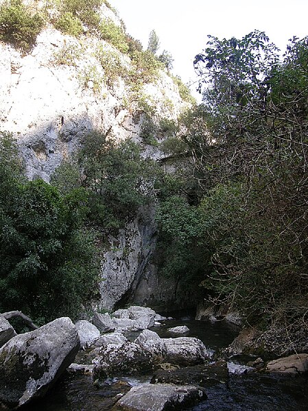 File:Eremo di San Venanzio -Aterno- 2009 by-RaBoe 024.jpg