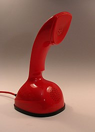 Telefon: De första telefonapparaterna, Olika typer av telefoner, Digital telefon