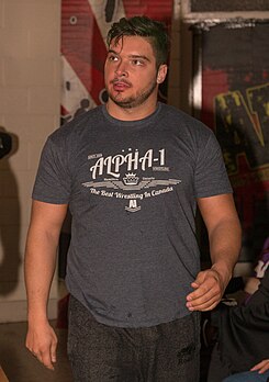 Ethan Page na Alpha1 2016.jpg