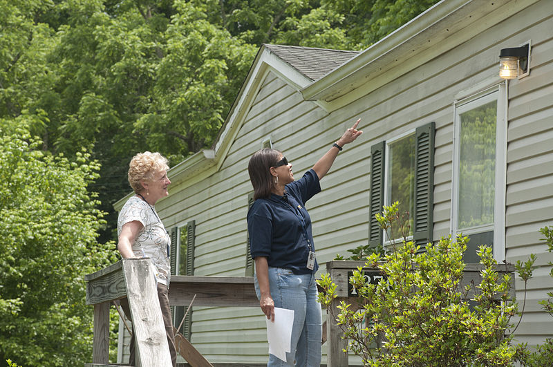 File:FEMA - 44528 - Home inspections in Olive Hill Kentucky.jpg