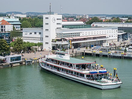 The Zeppelin Museum is housed in the historic modernist building of the Friedrichshafen Hafen railway station right at the lakeside